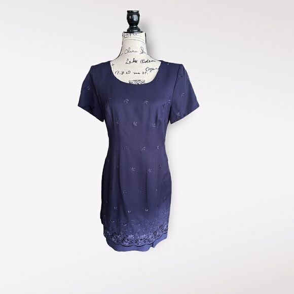 Plaza South 90’s Deep Purple Short Sleeve A-line Dress with Embroidery Size 10 - Picture 1 of 8